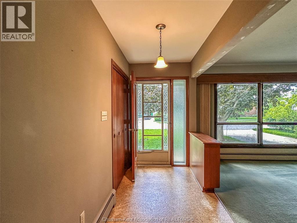 157 Little STREET South - 3