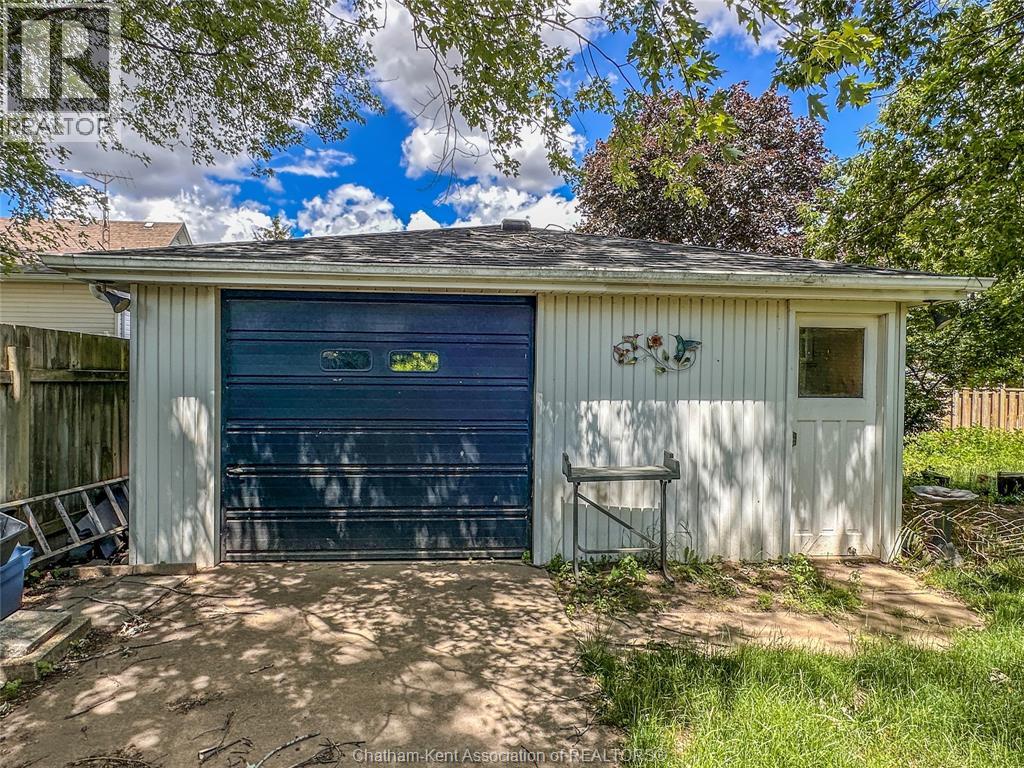 157 Little STREET South - 30