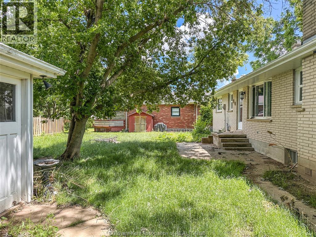 157 Little STREET South - 33