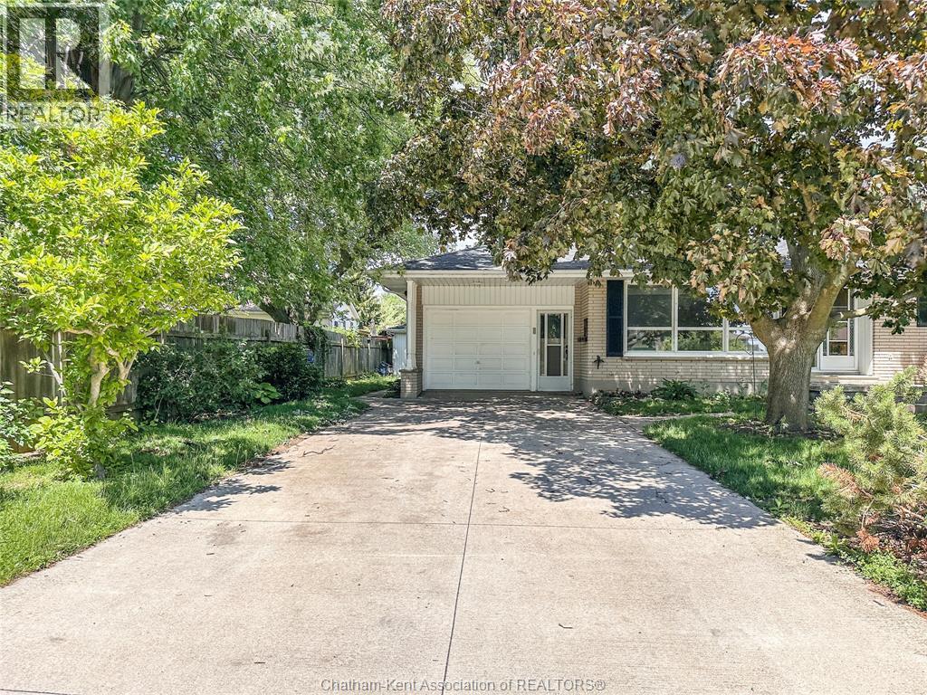 157 Little STREET South - 36