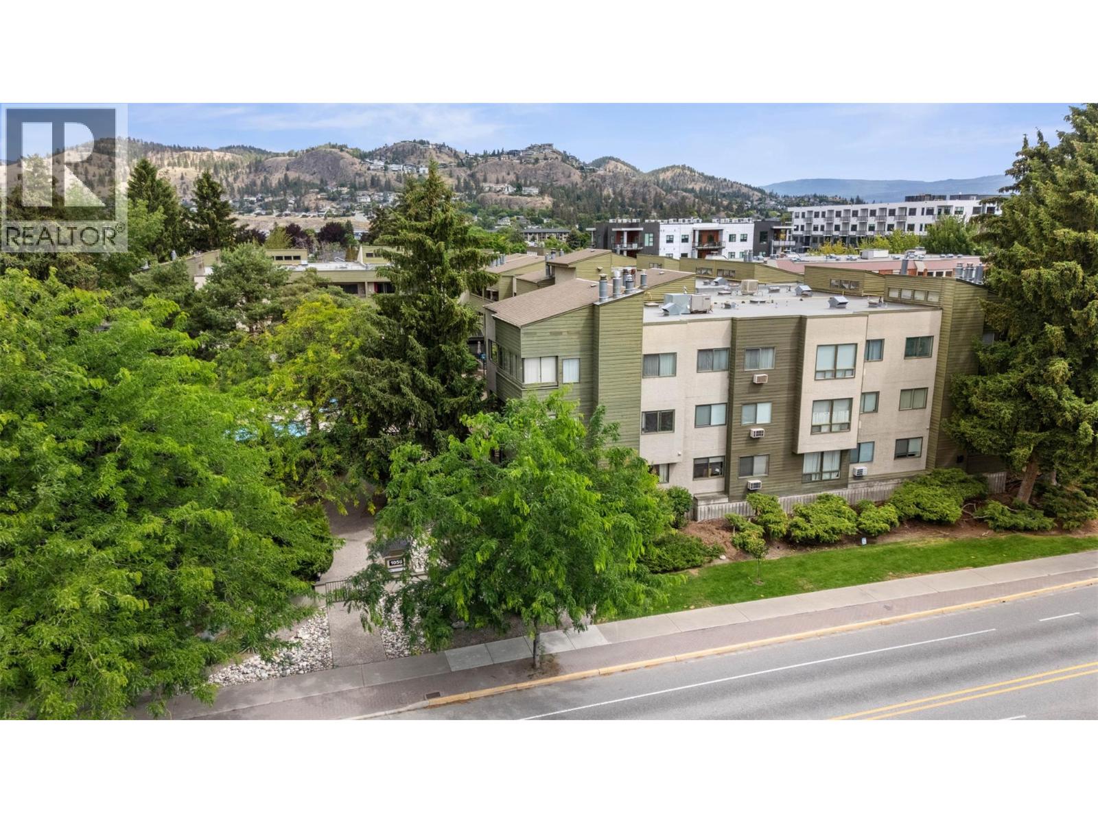 #220 1056 Bernard Avenue - 17