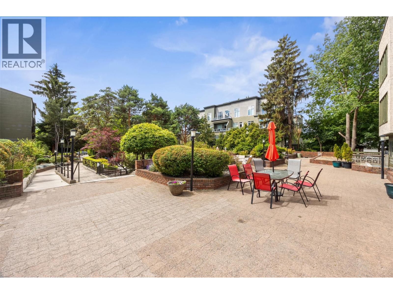 #220 1056 Bernard Avenue - 23