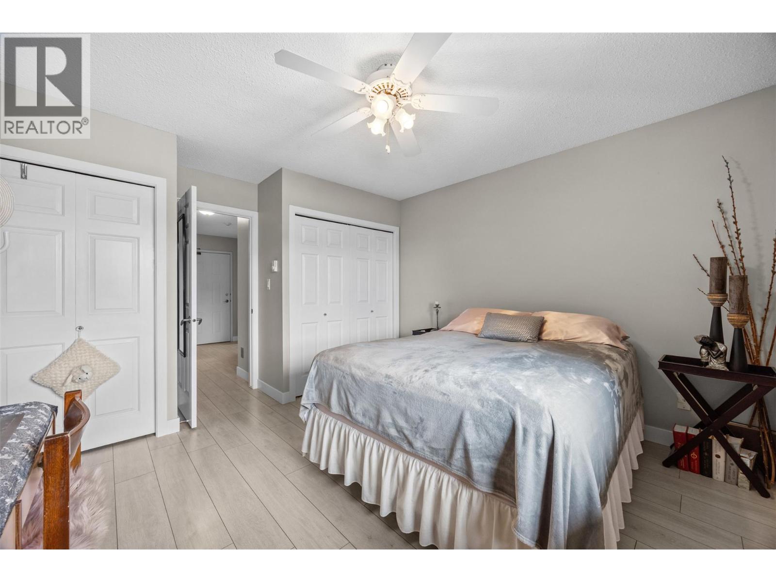#220 1056 Bernard Avenue - 15