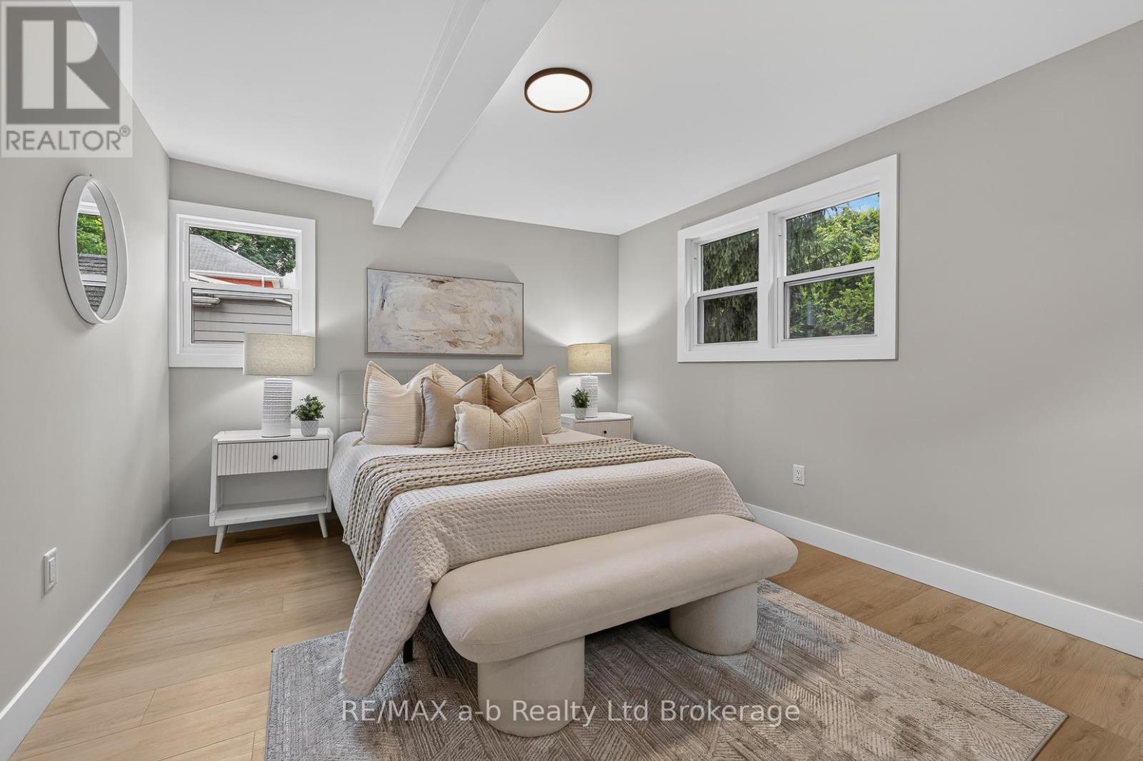 91 WINNIETT STREET - 16