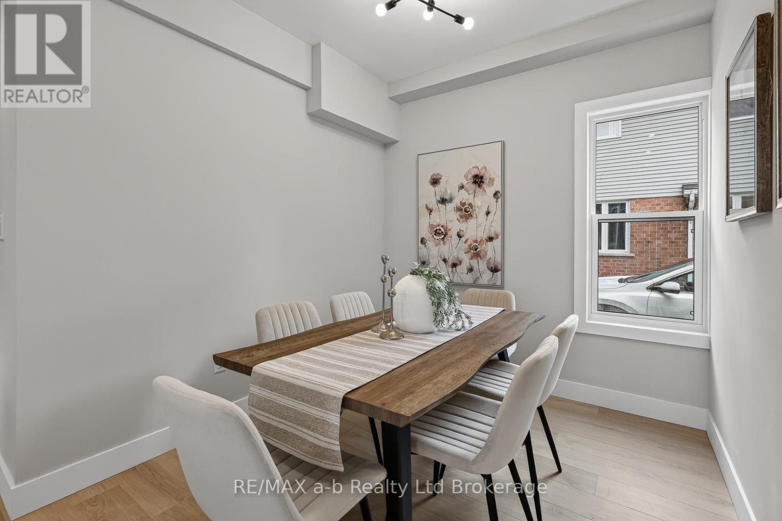 91 WINNIETT STREET - 10
