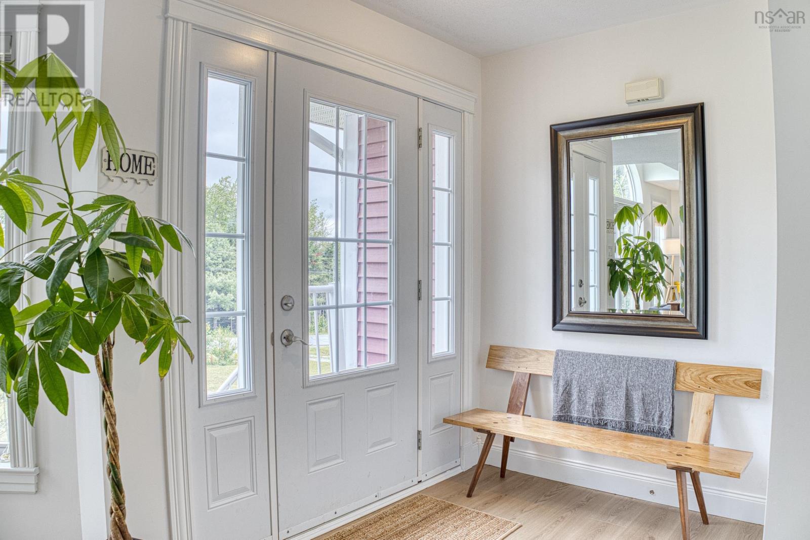 Property 2 of 39 of 60 Elva Court