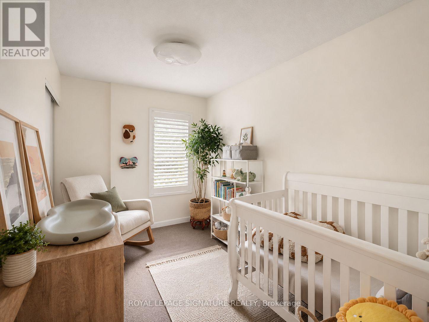 #232 10 FOUNDRY AVENUE - 13