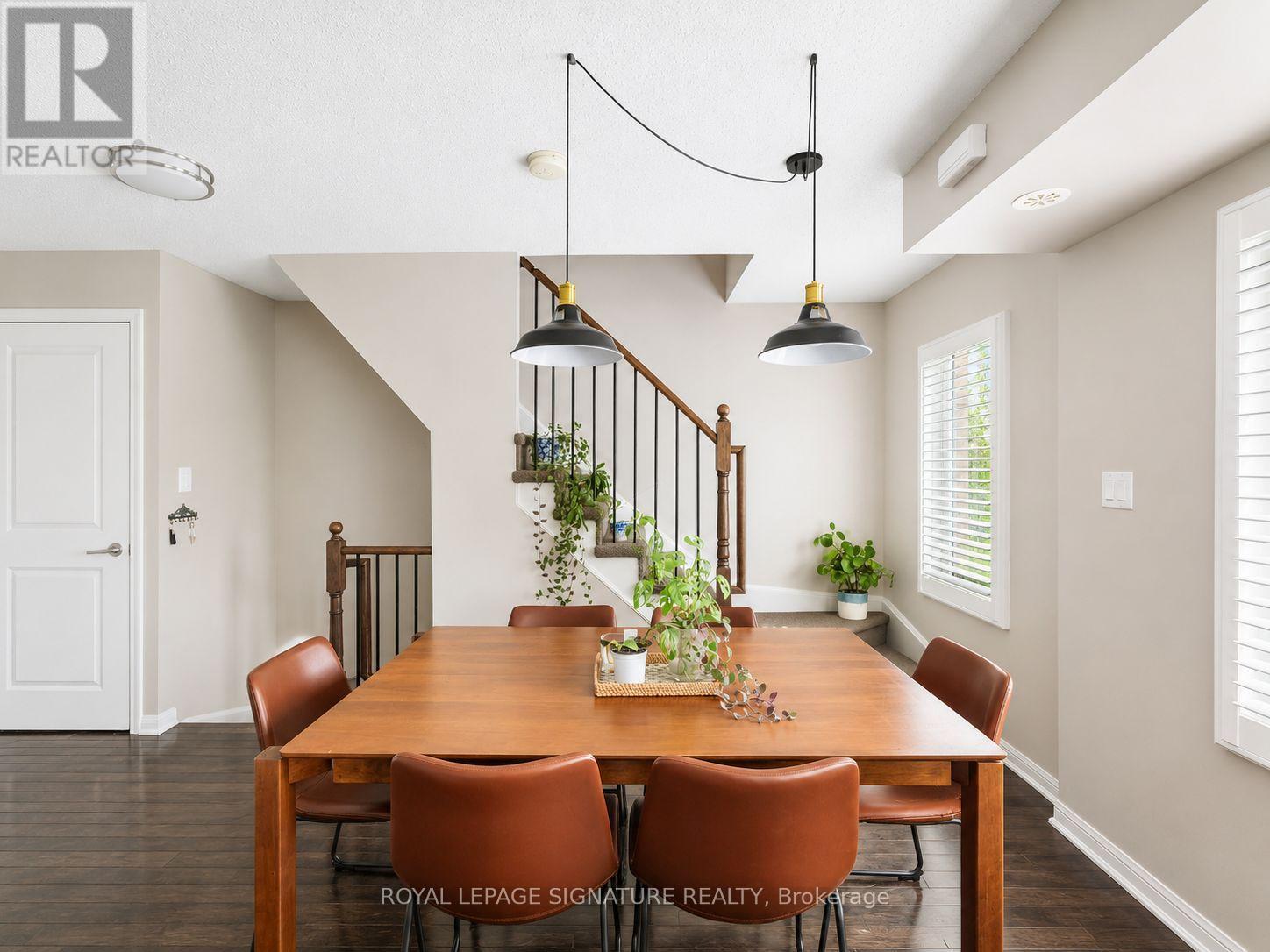 #232 10 FOUNDRY AVENUE - 4