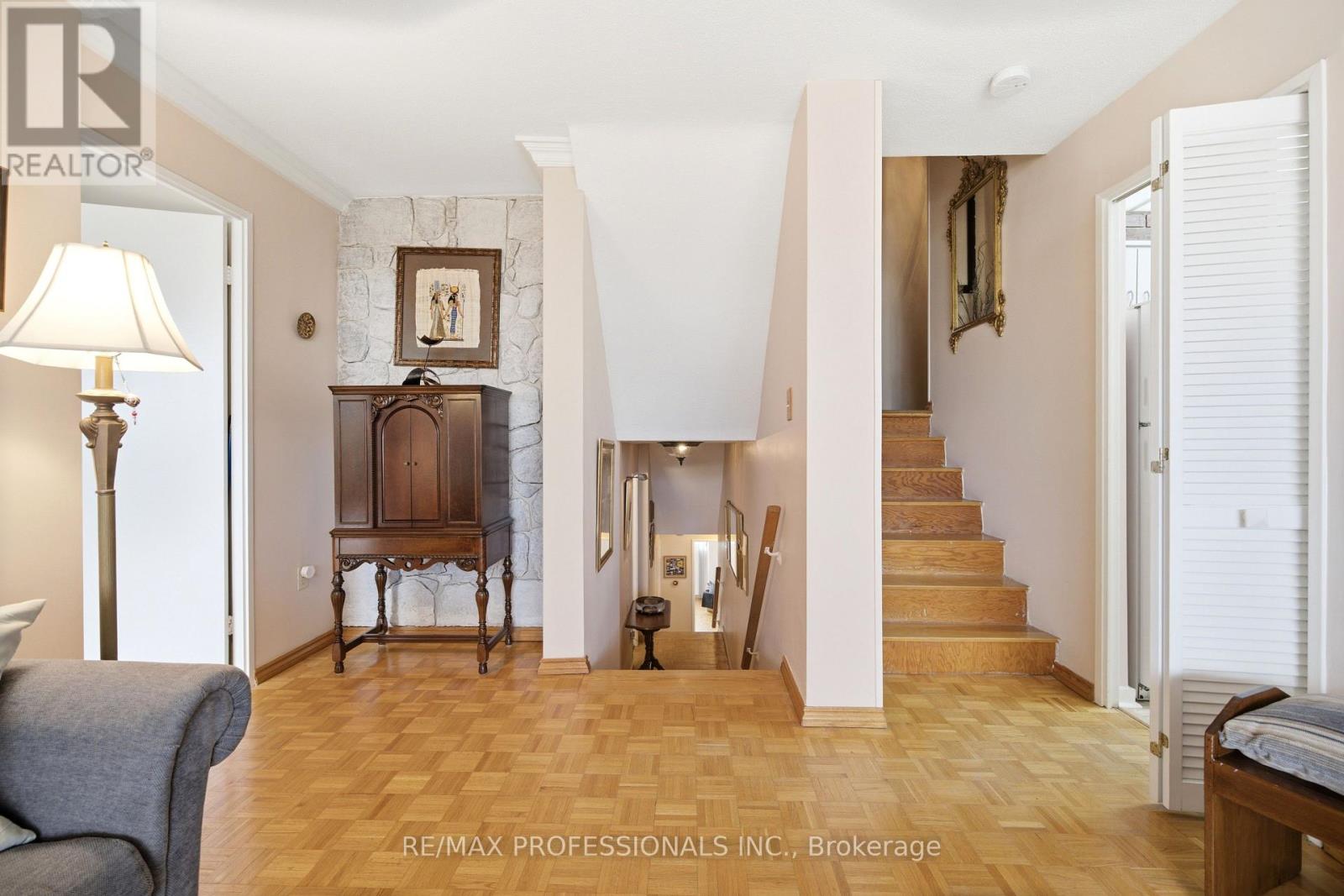 #1208 11 WINCOTT DRIVE - 20