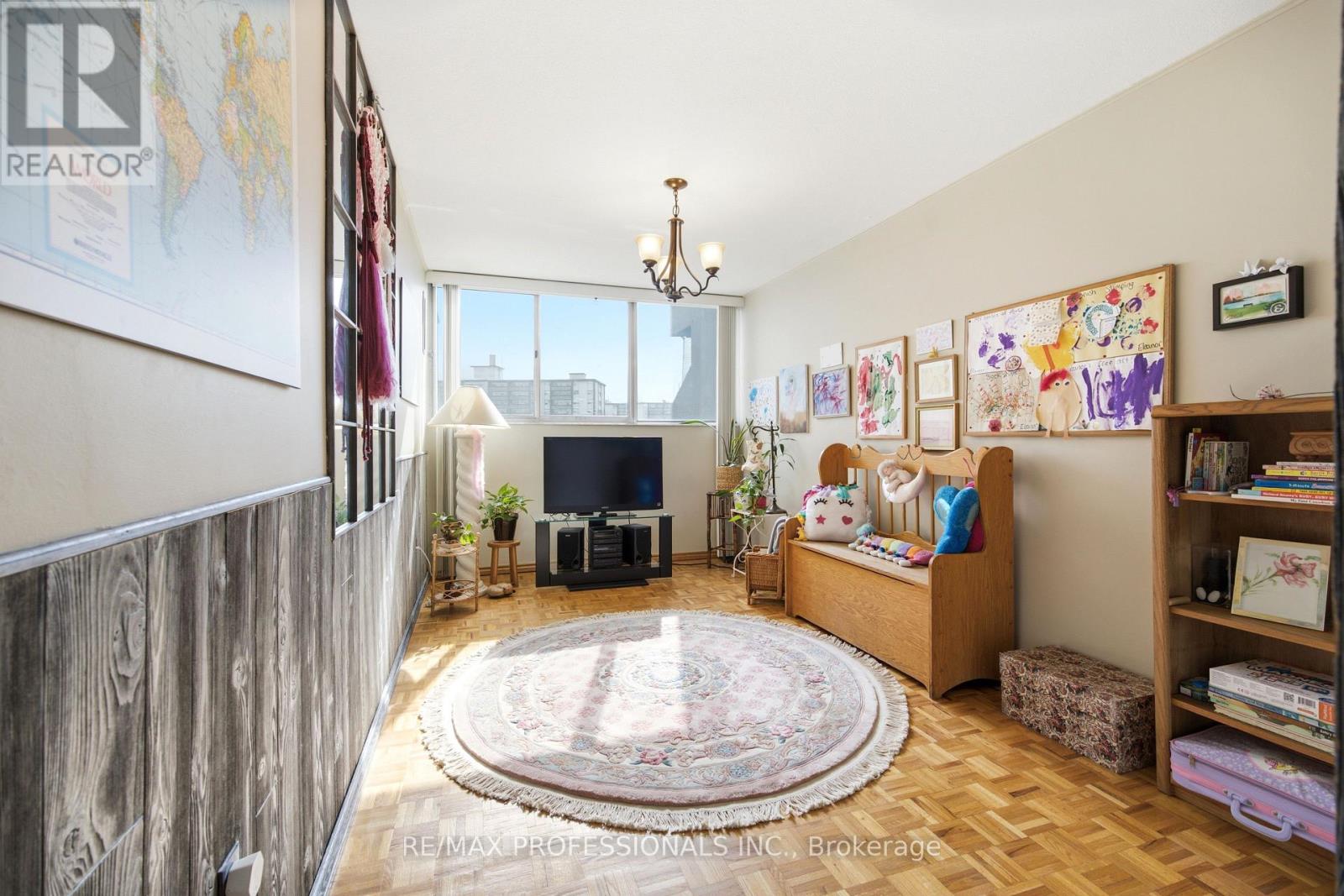 #1208 11 WINCOTT DRIVE - 21
