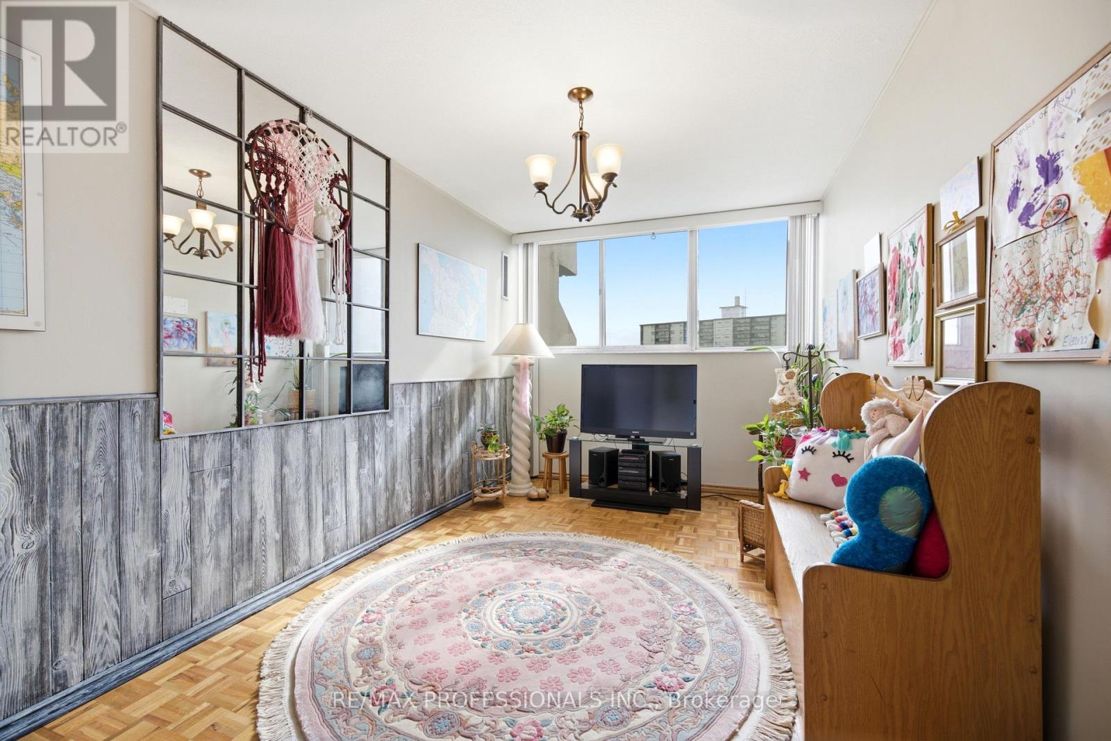 #1208 11 WINCOTT DRIVE - 22