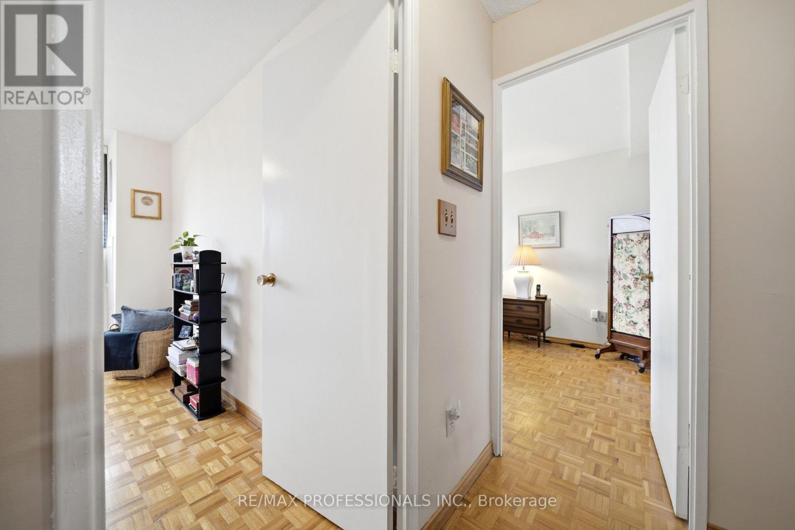 #1208 11 WINCOTT DRIVE - 28