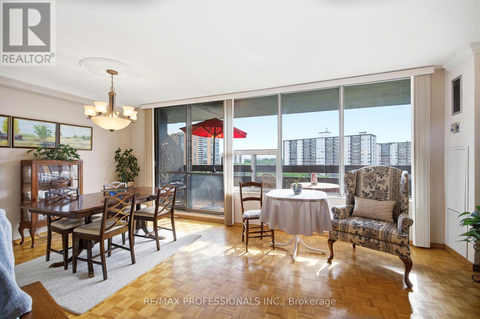 #1208 11 WINCOTT DRIVE - 7