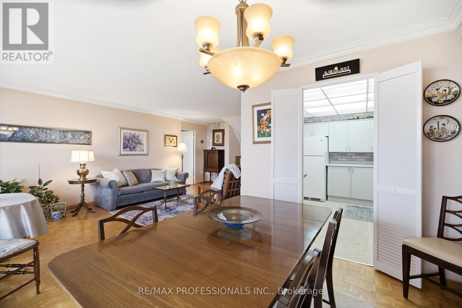 #1208 11 WINCOTT DRIVE - 9
