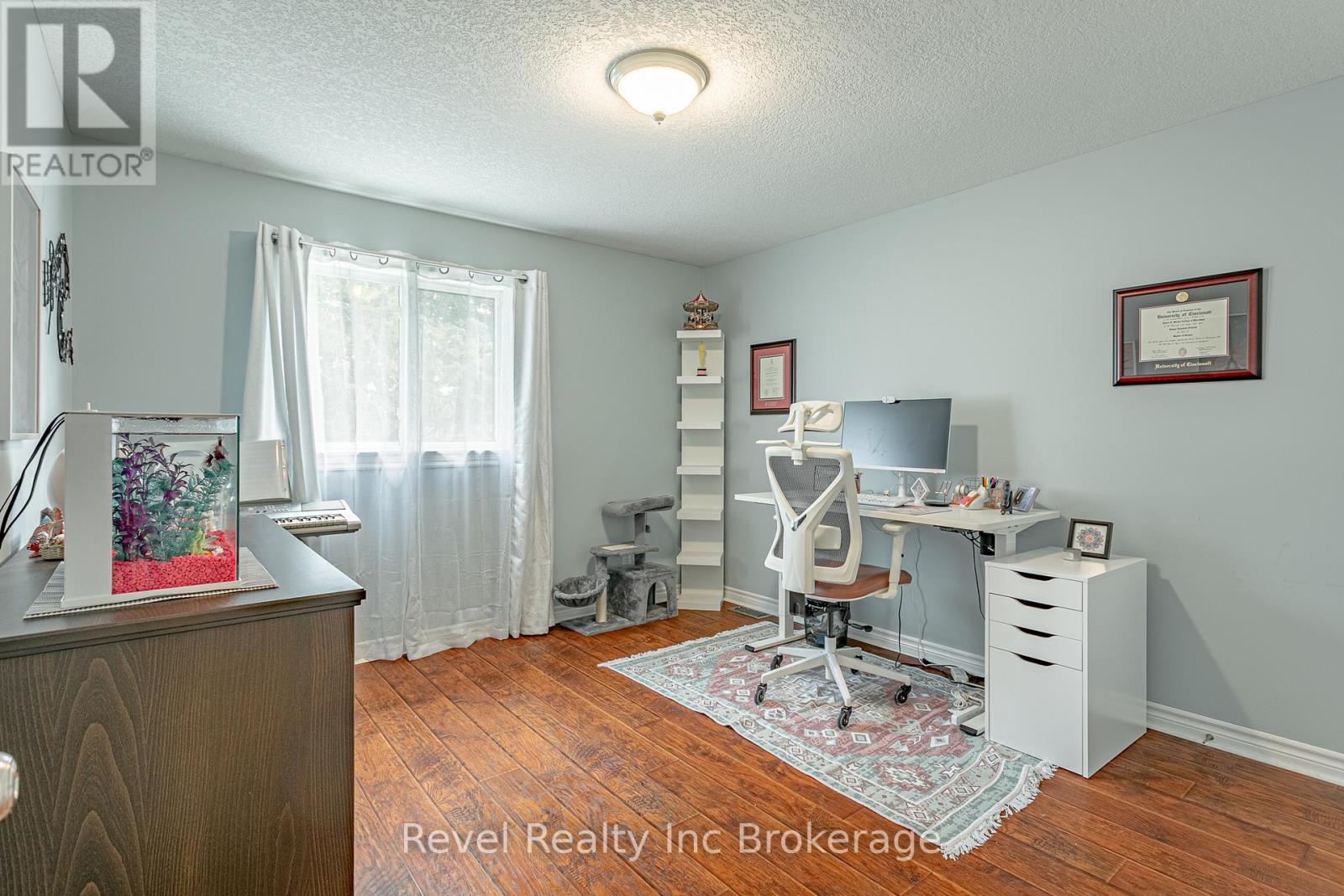 234 THAMES STREET N - 19