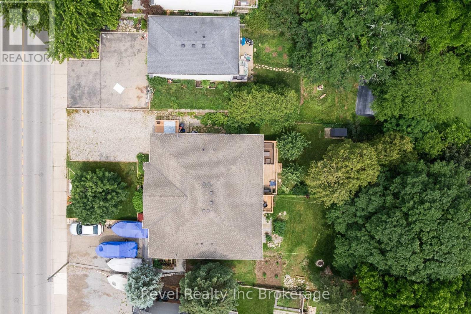 234 THAMES STREET N - 34