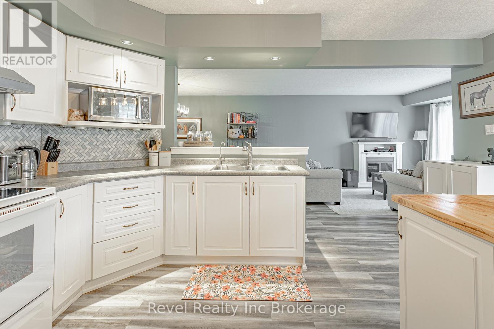 234 THAMES STREET N - 6