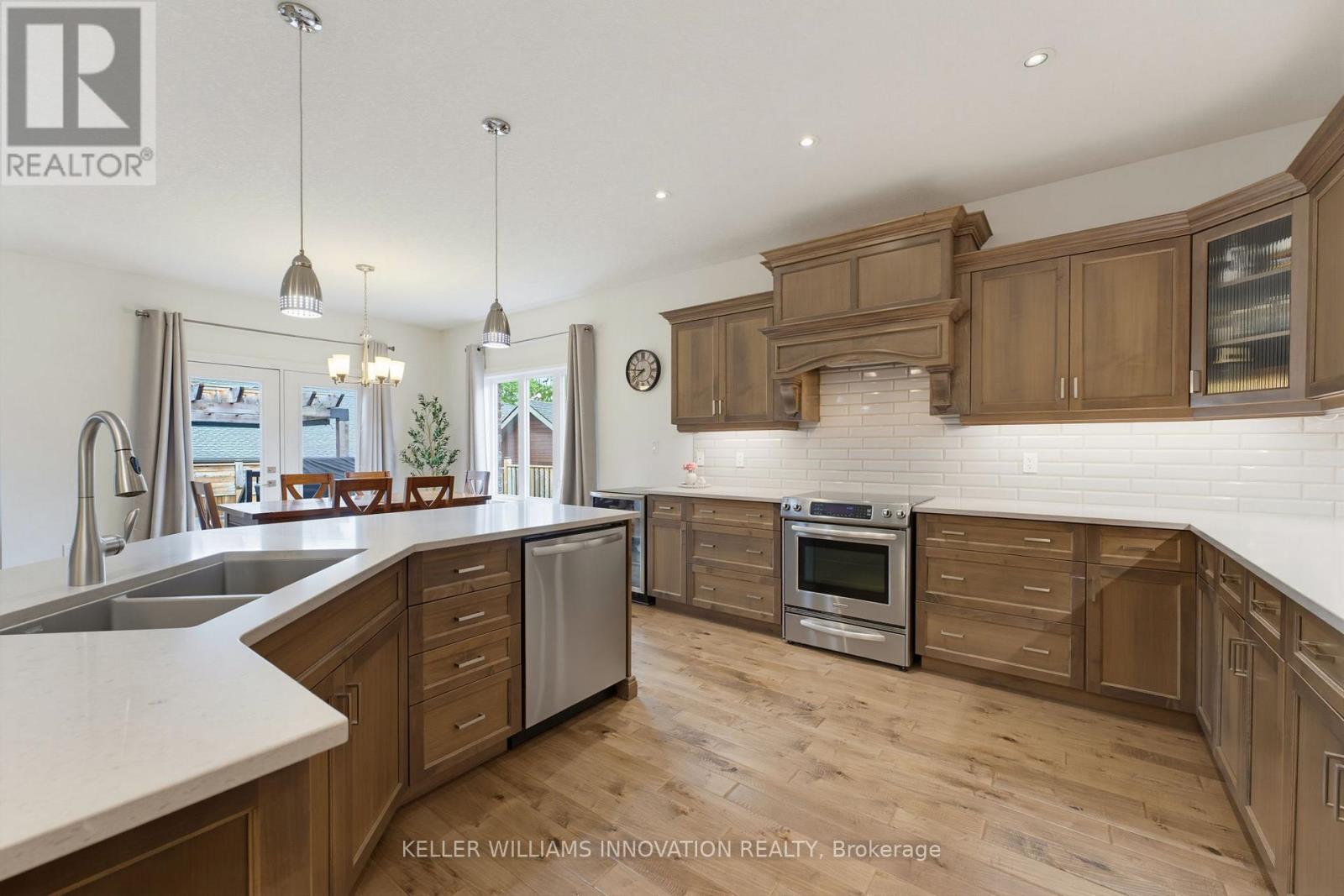 680 ROGERS ROAD - 11