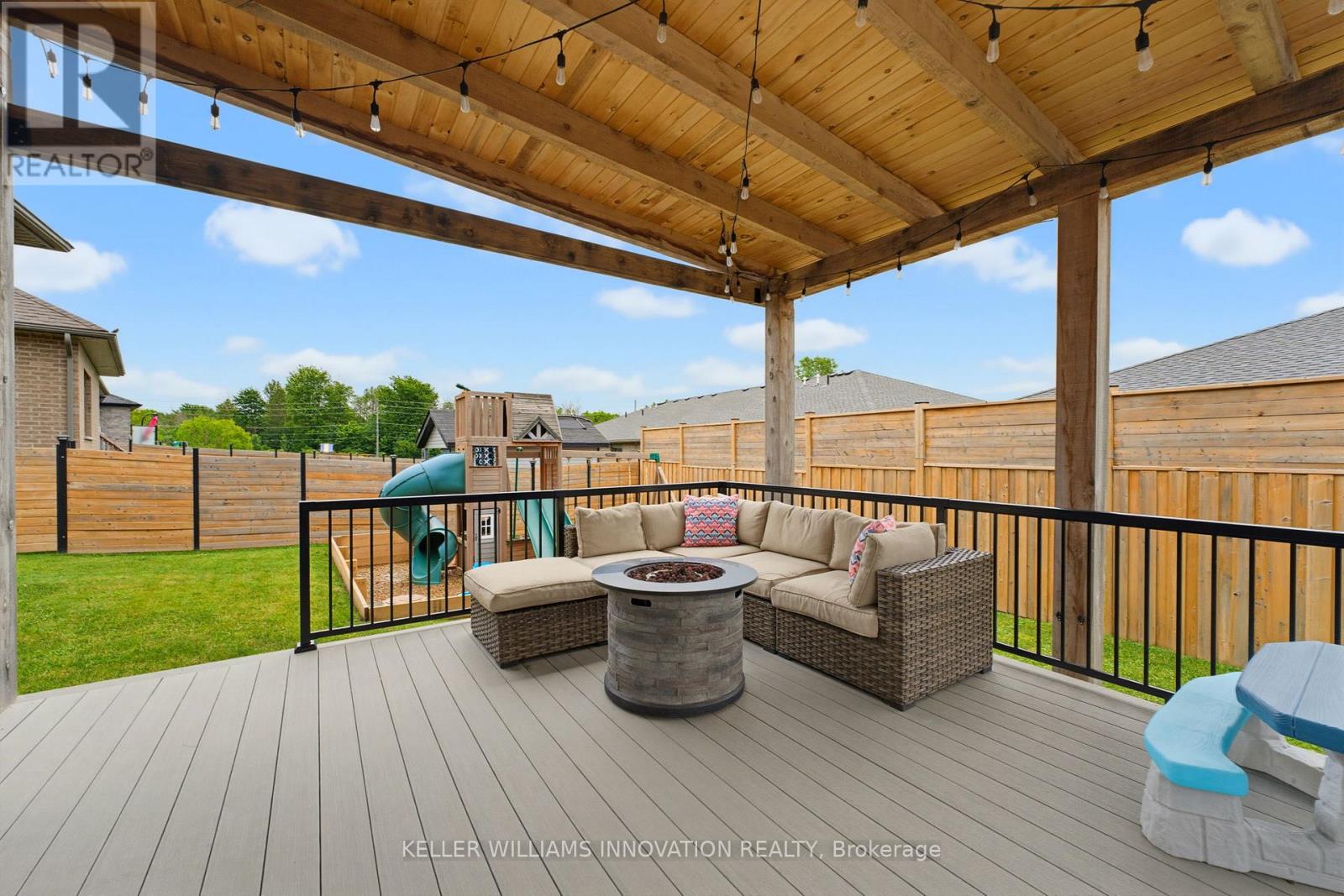 680 ROGERS ROAD - 32