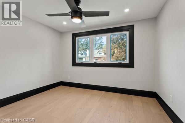 105 ROTHSAY Avenue - 25