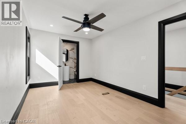 105 ROTHSAY Avenue - 18