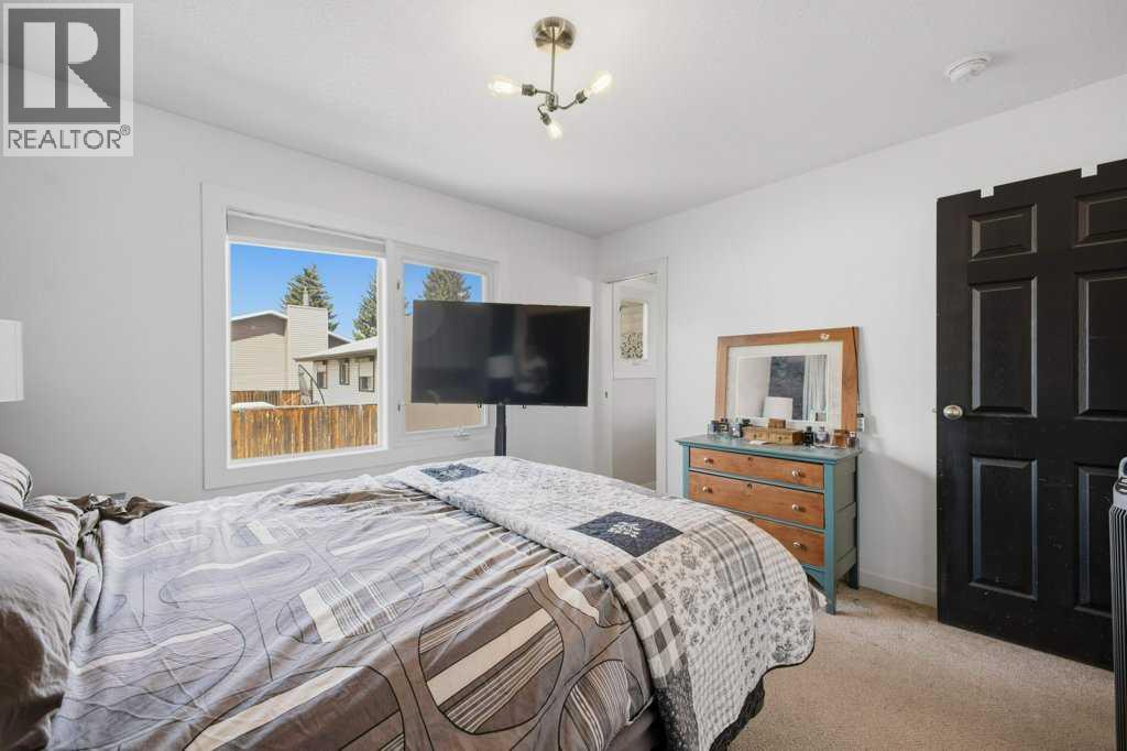124 Martin Close - 18