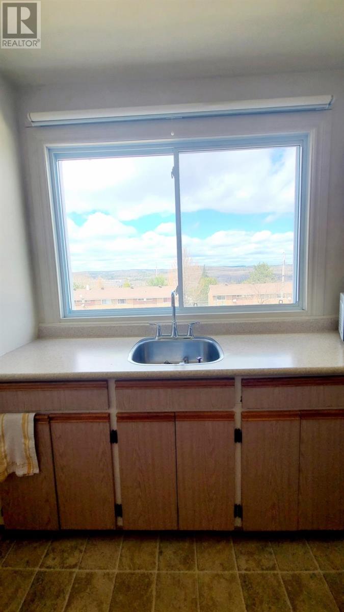 5-100B Hutchison AVE - 14