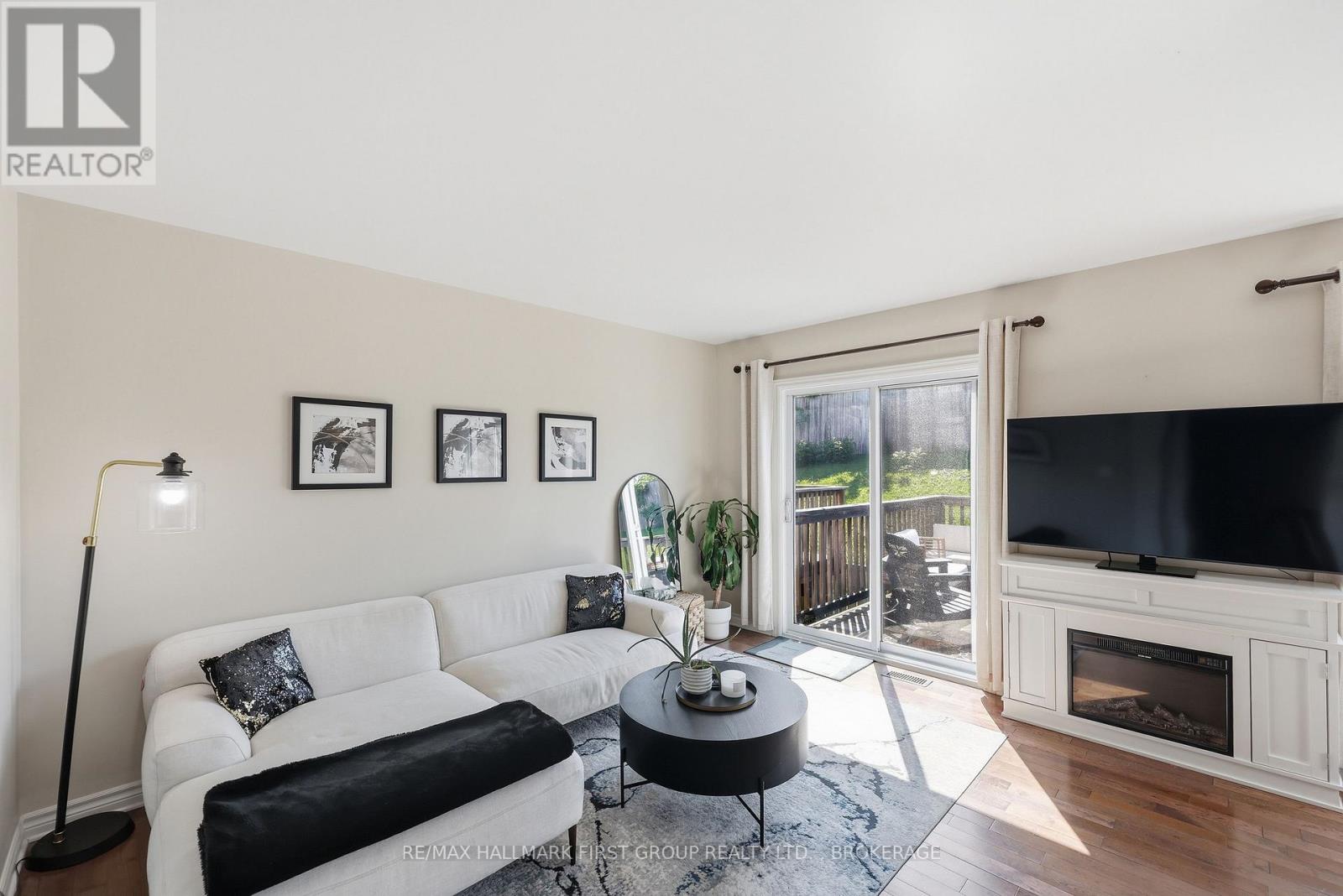940 SWANFIELD STREET - 13