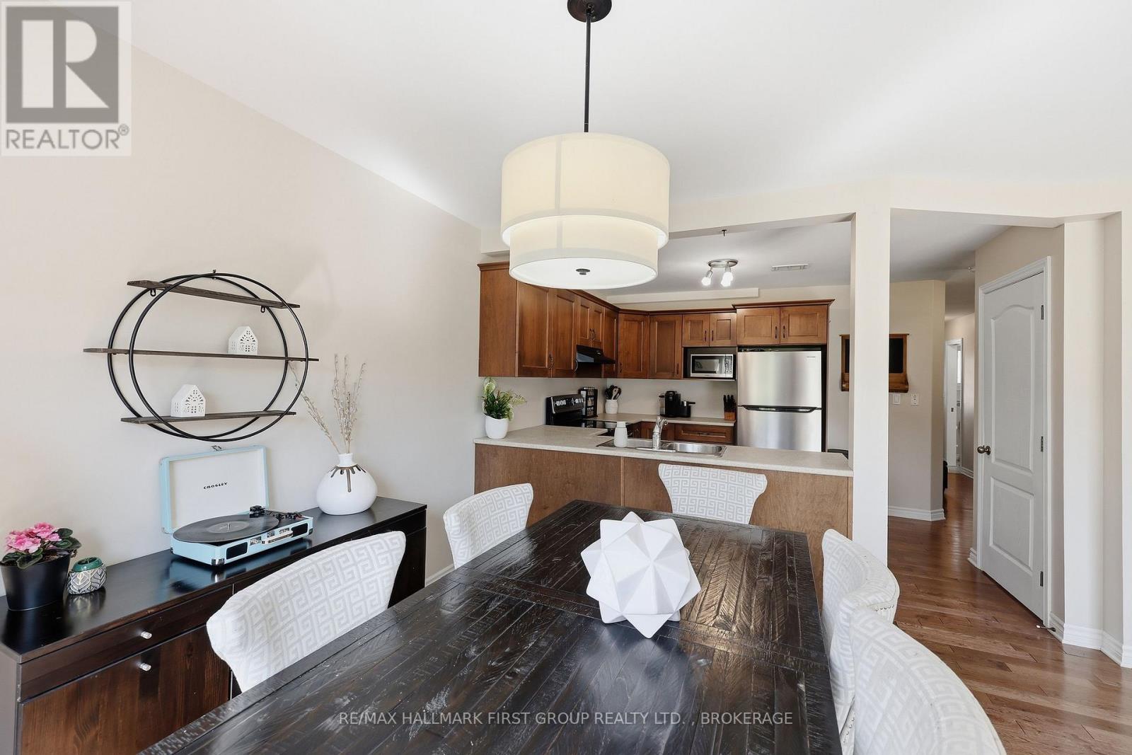 940 SWANFIELD STREET - 16