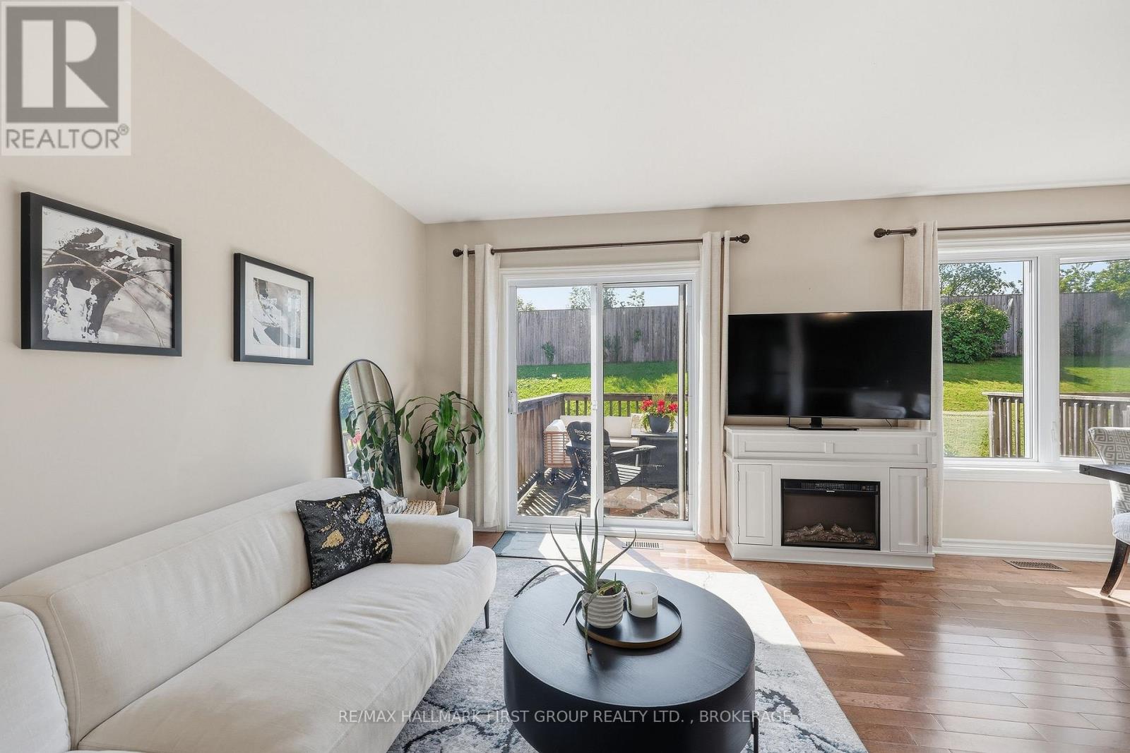 940 SWANFIELD STREET - 19
