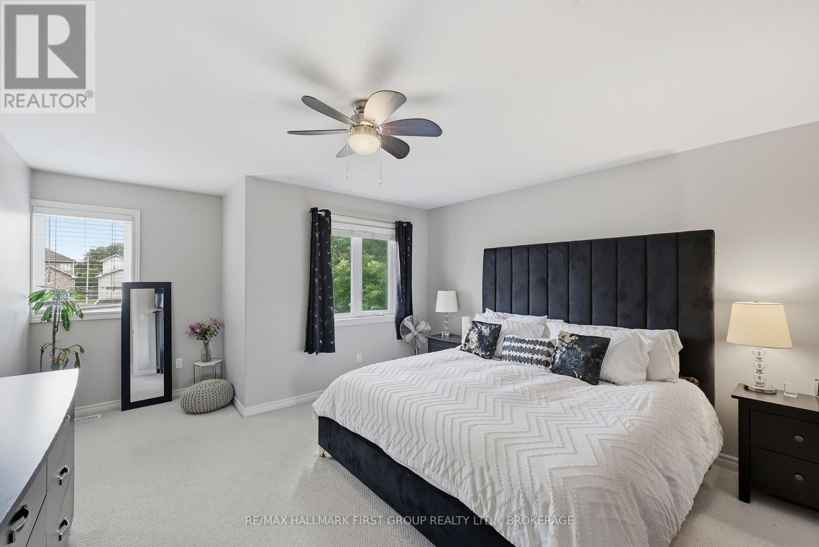 940 SWANFIELD STREET - 23