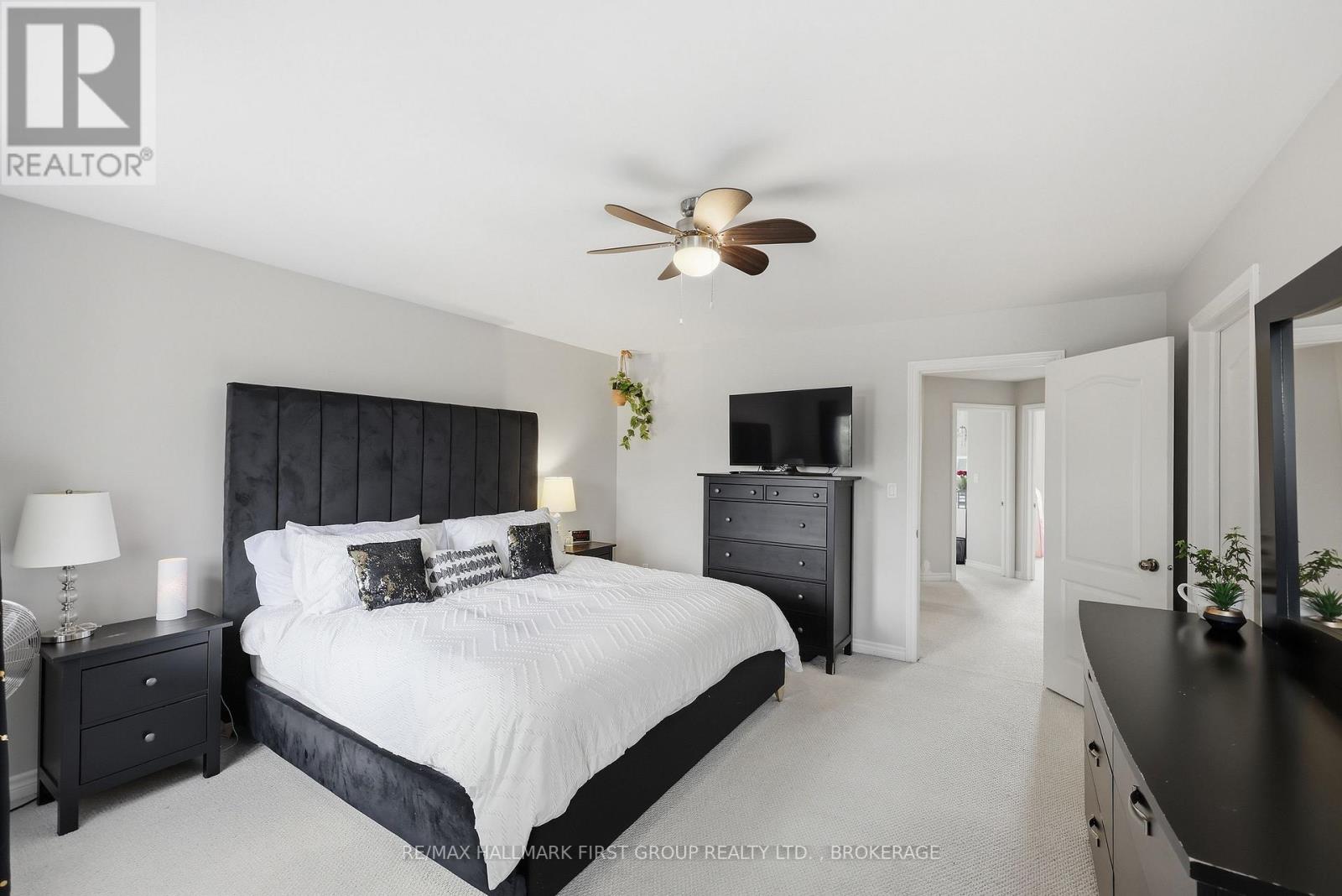 940 SWANFIELD STREET - 24