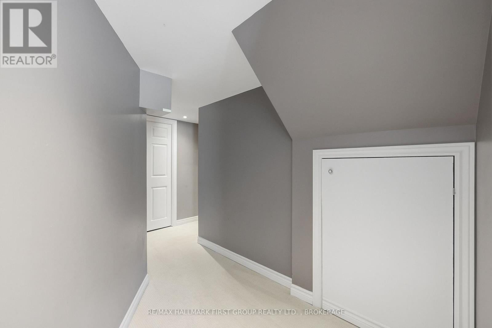 940 SWANFIELD STREET - 33