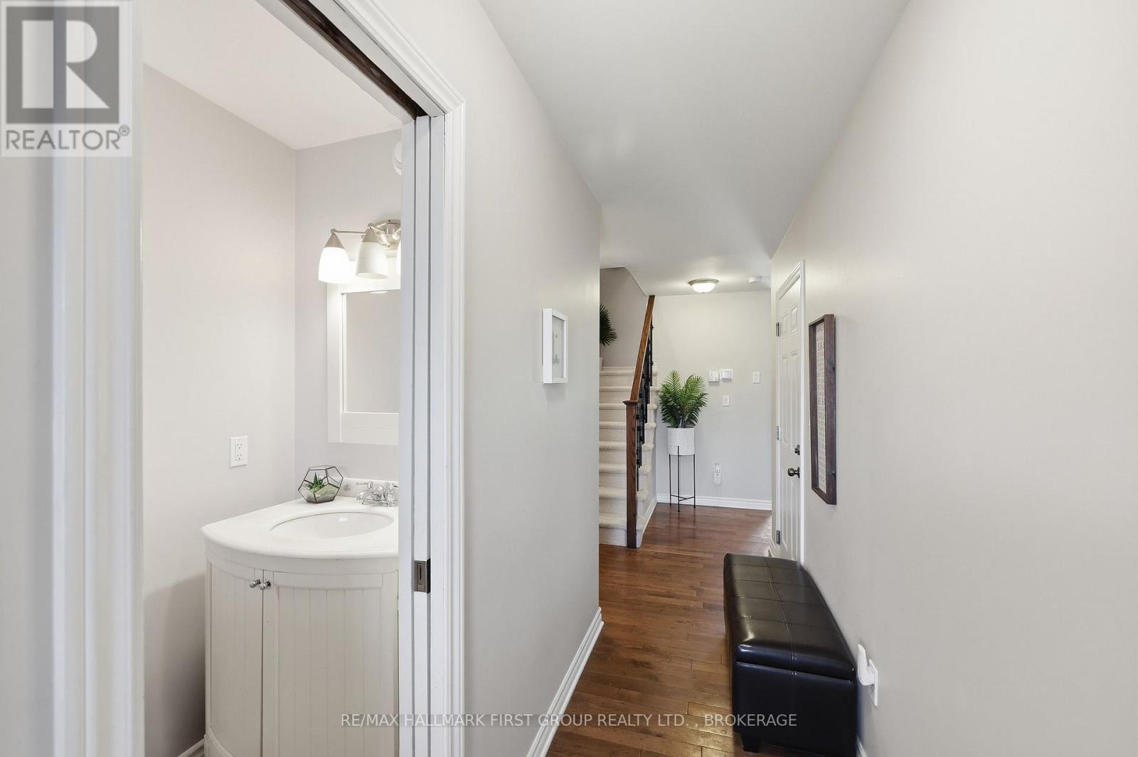 940 SWANFIELD STREET - 6