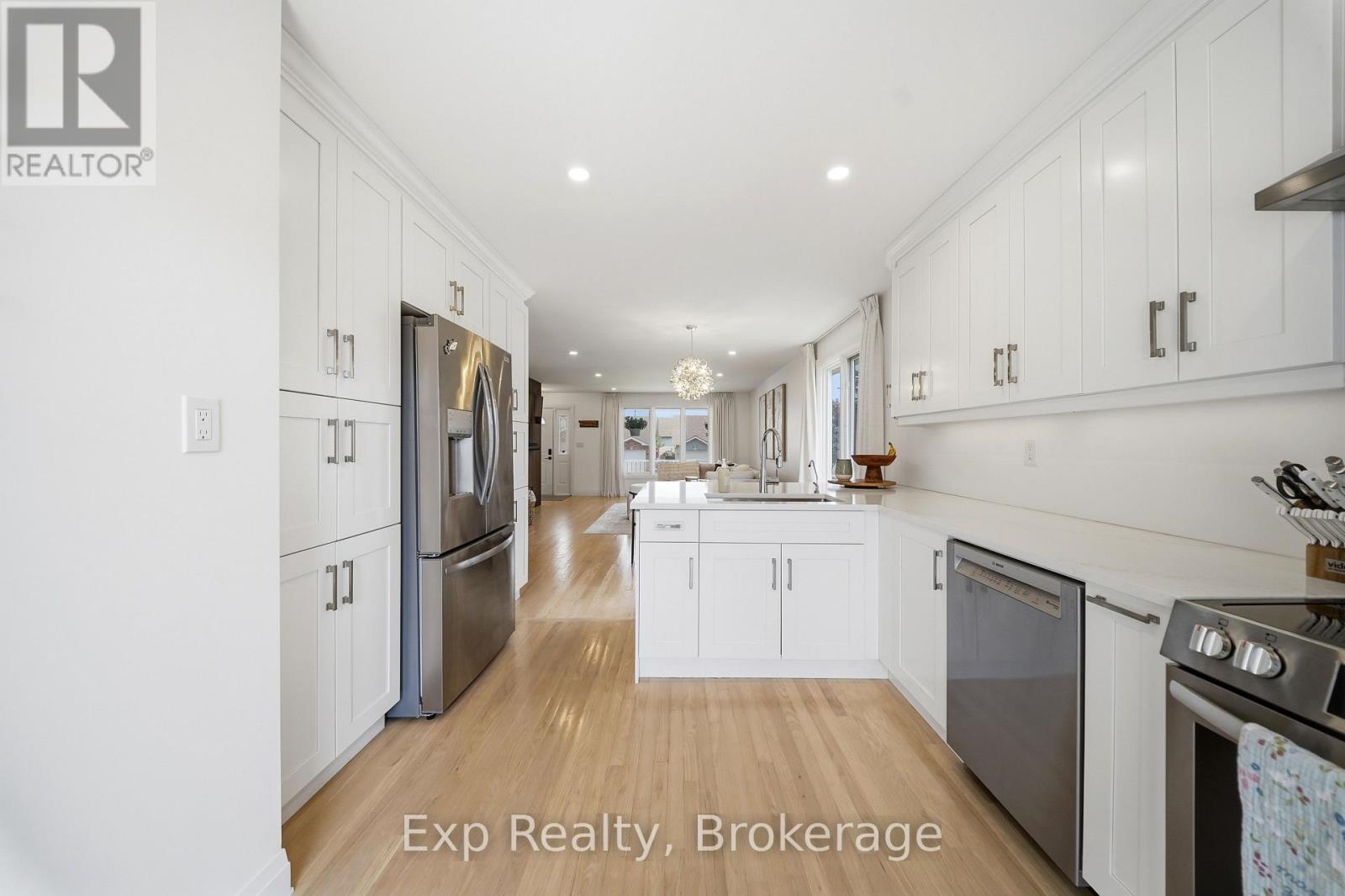 134 FINCH DRIVE - Image 15