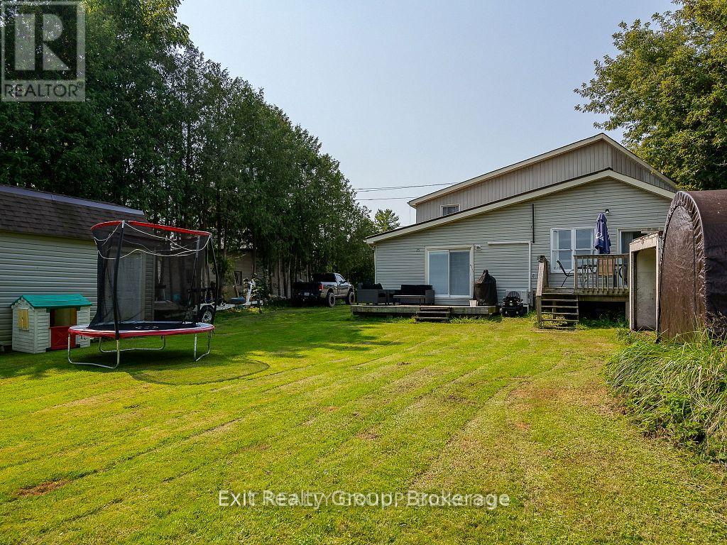 109 PRINCE EDWARD STREET - 35