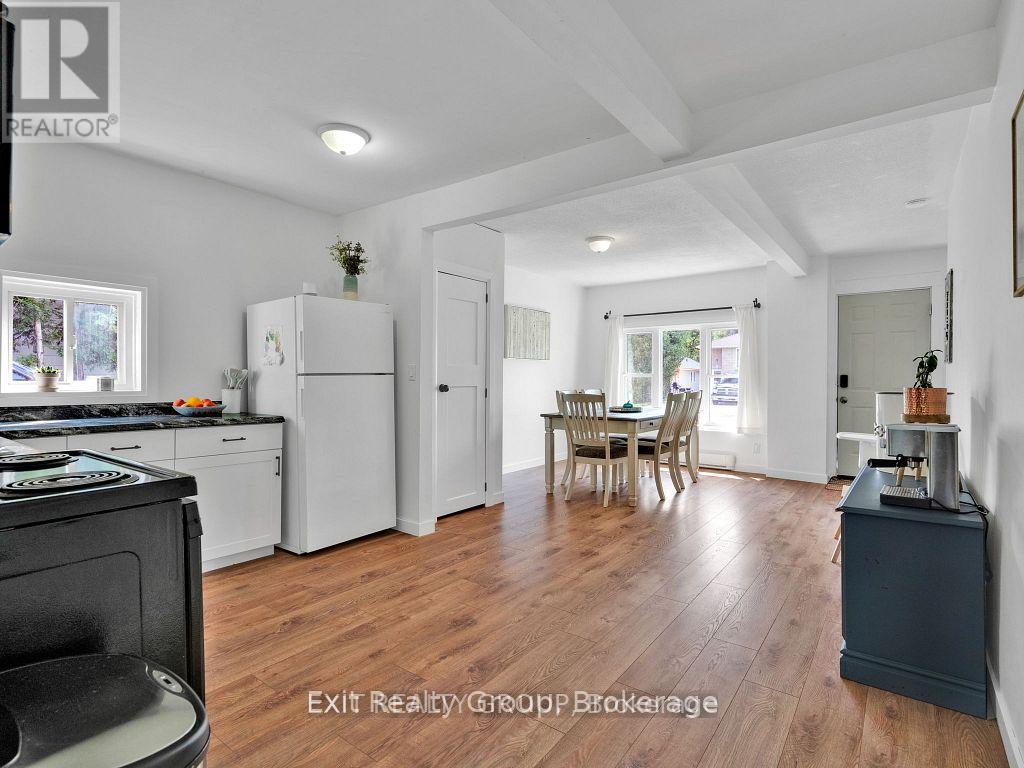109 PRINCE EDWARD STREET - 8