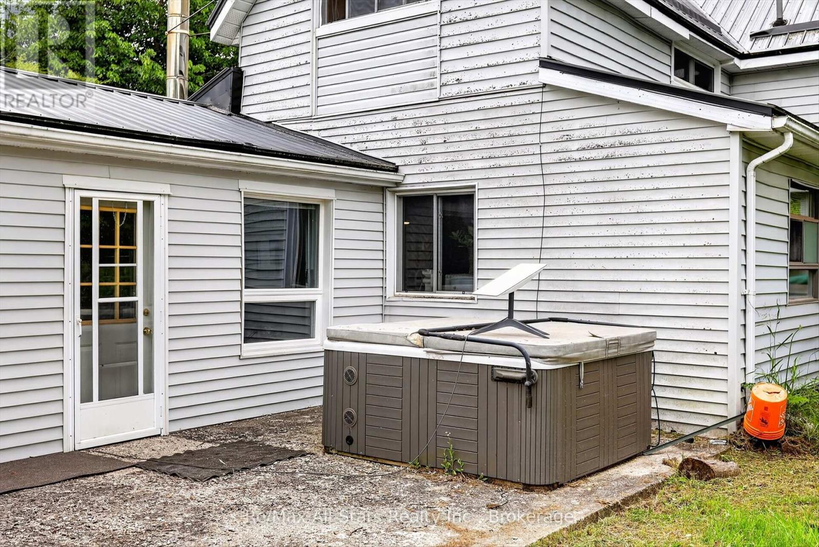 4077 MONCK ROAD - Image 42