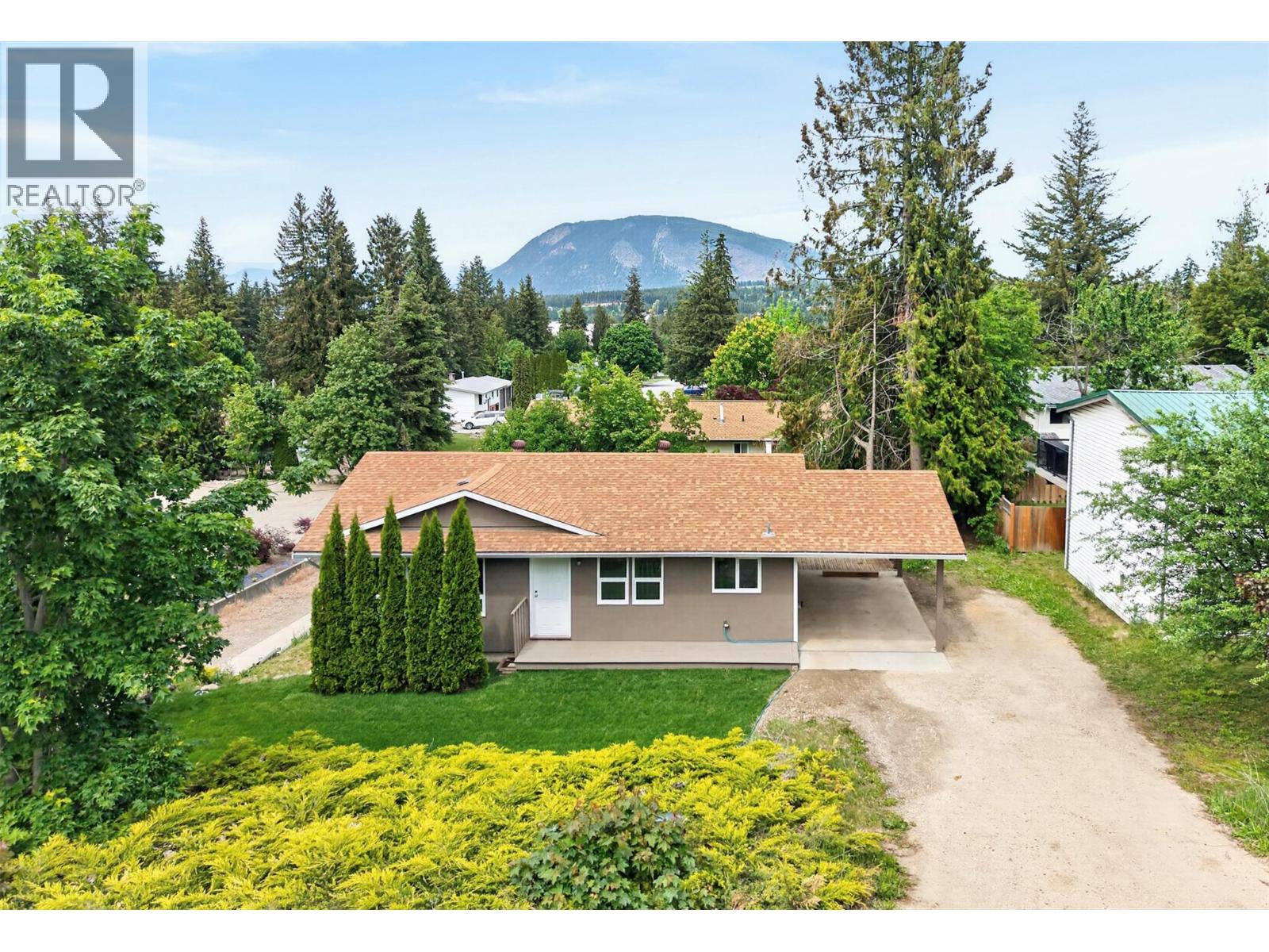 2731 Okanagan Avenue NE - 1