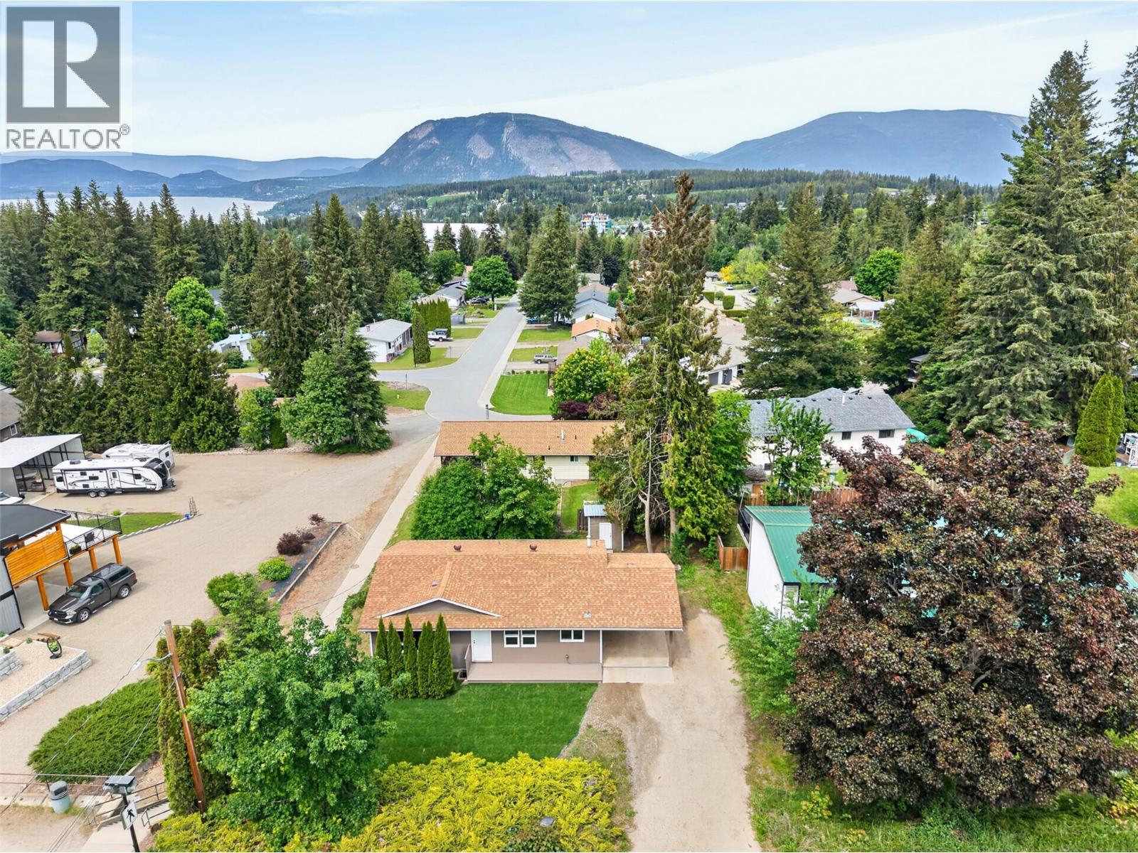2731 Okanagan Avenue NE - 2
