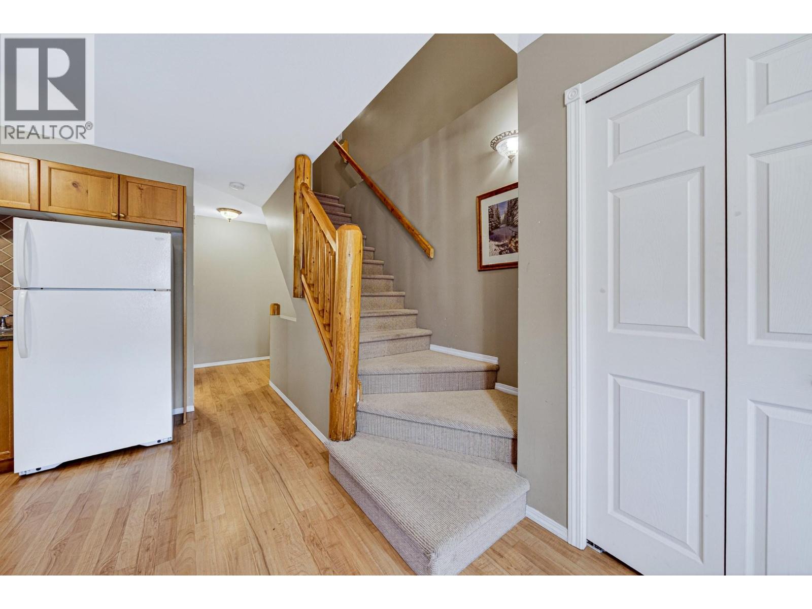 #1326 1300 RIVERSIDE Way - 27