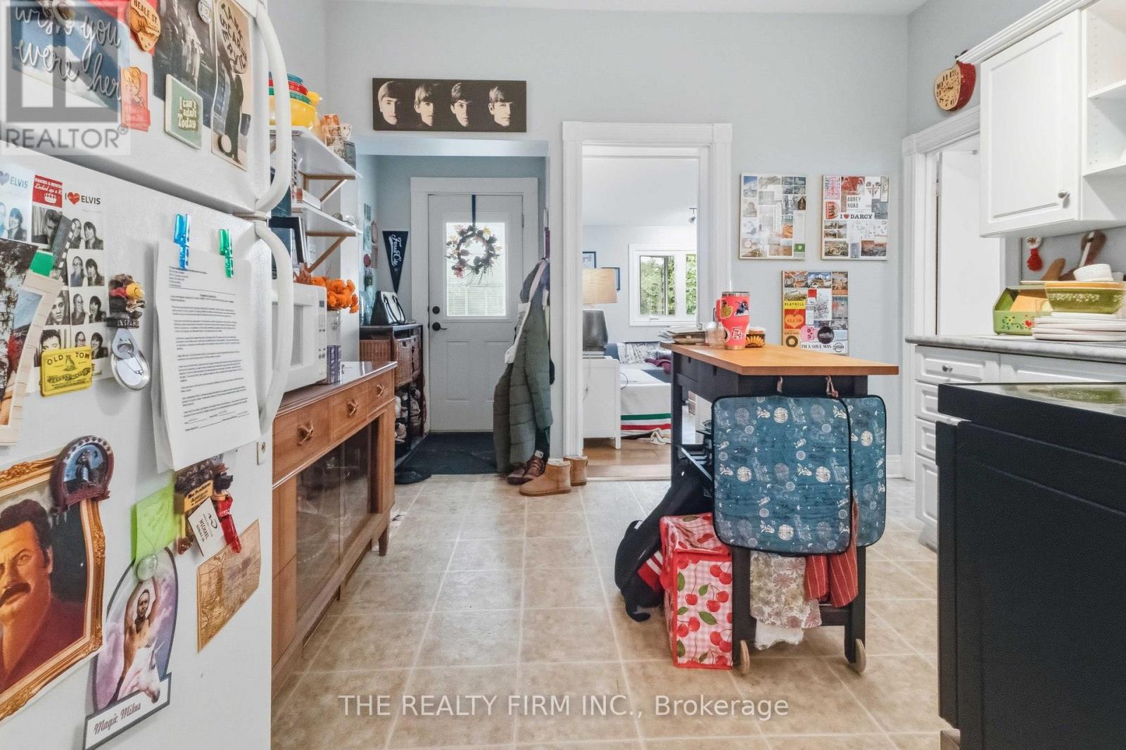 631 ELIAS STREET - 21