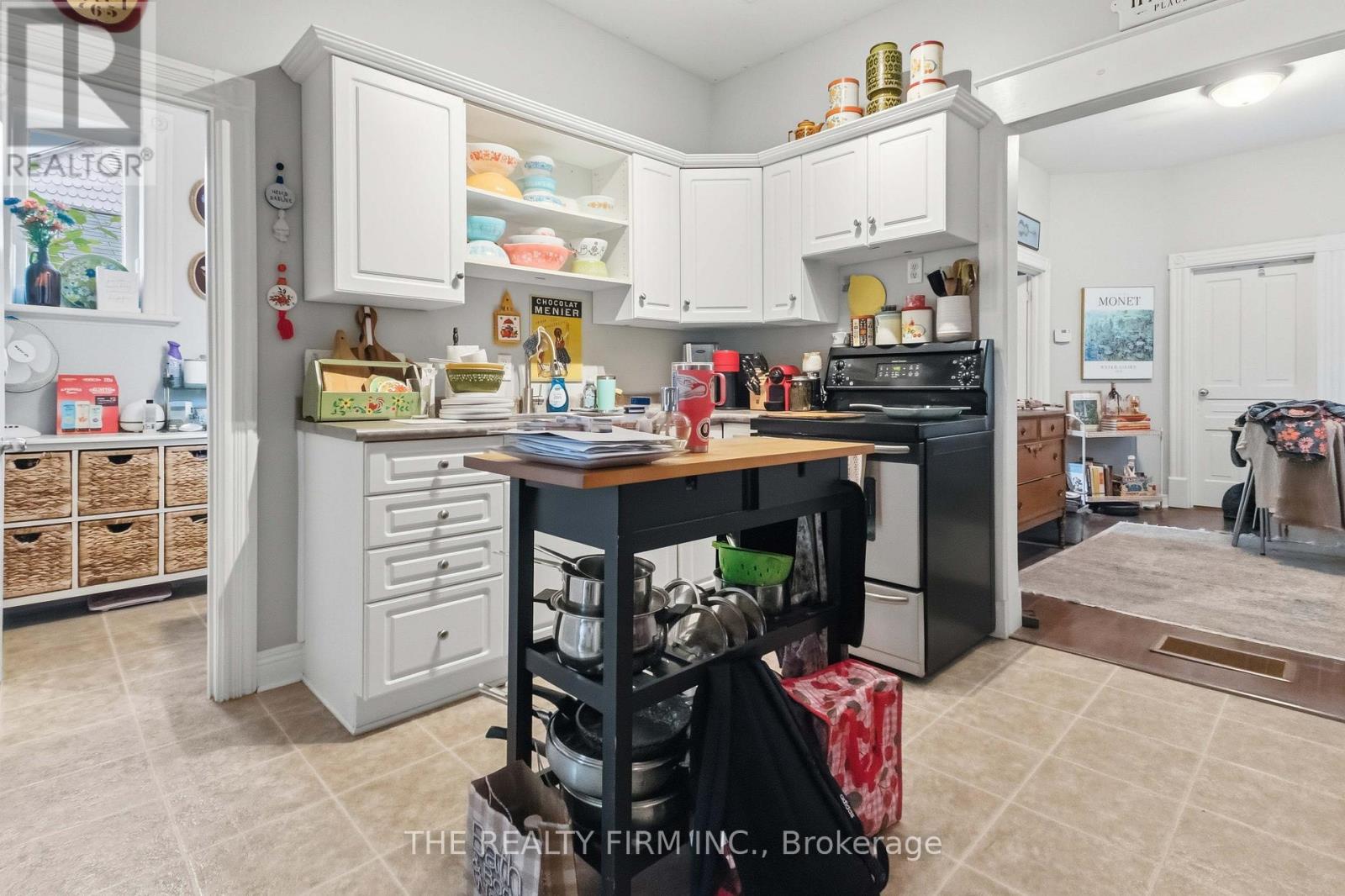 631 ELIAS STREET - 22