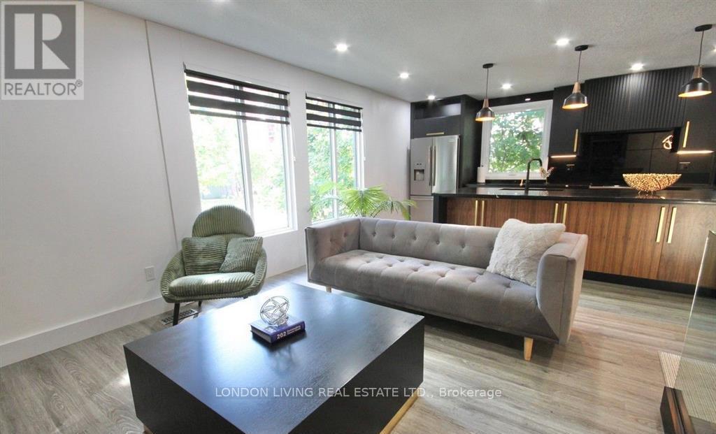 890 VISCOUNT ROAD - 2