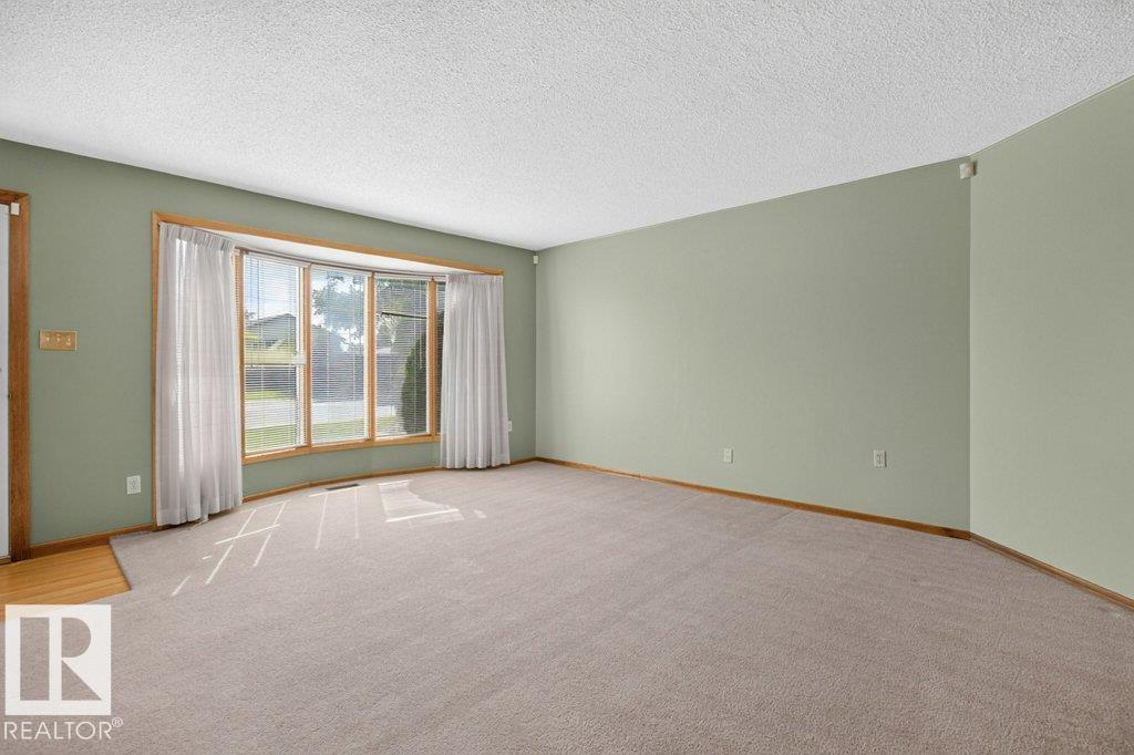 13008 135 ST NW - photo 4