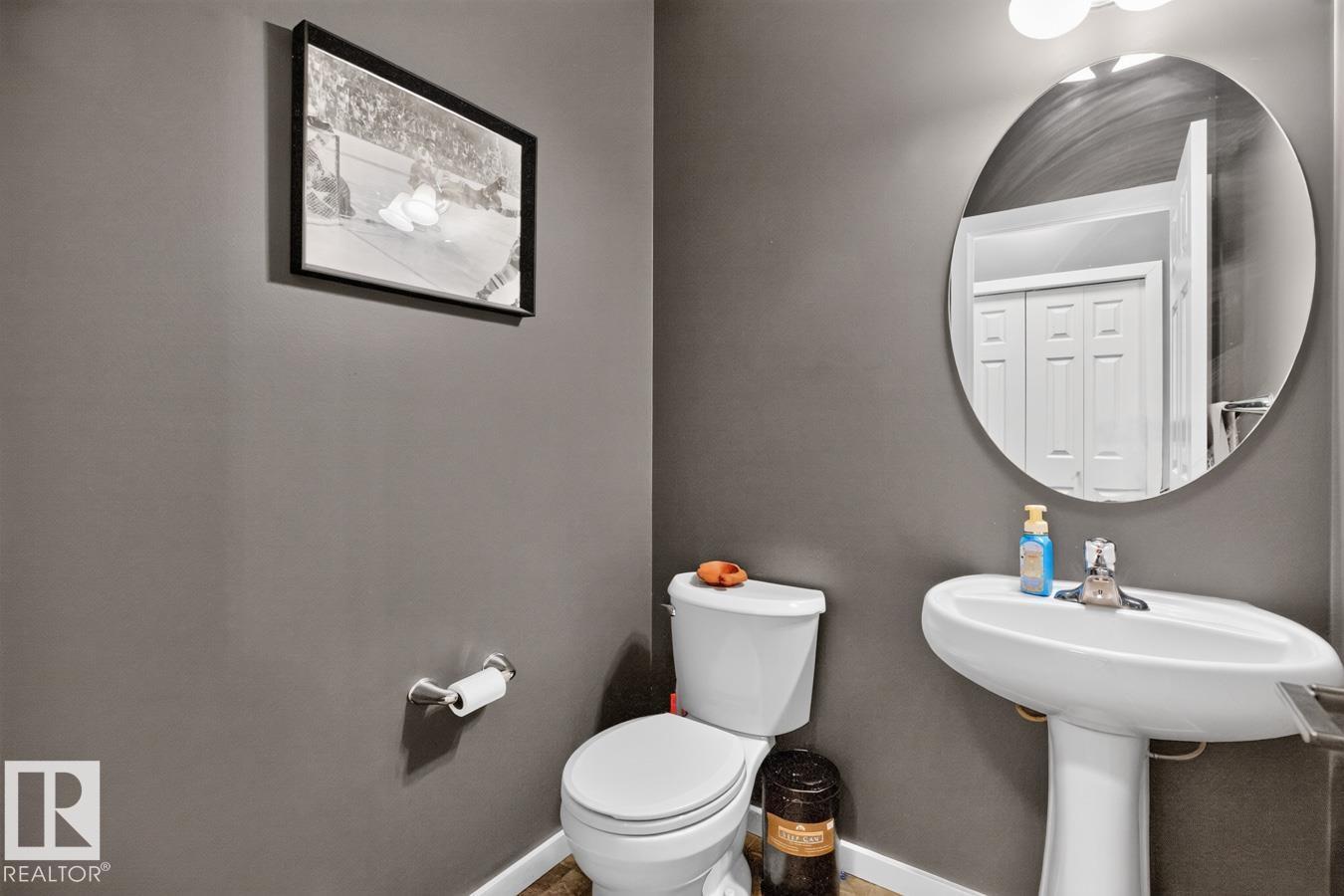 82 CARLYLE CR — photo 18