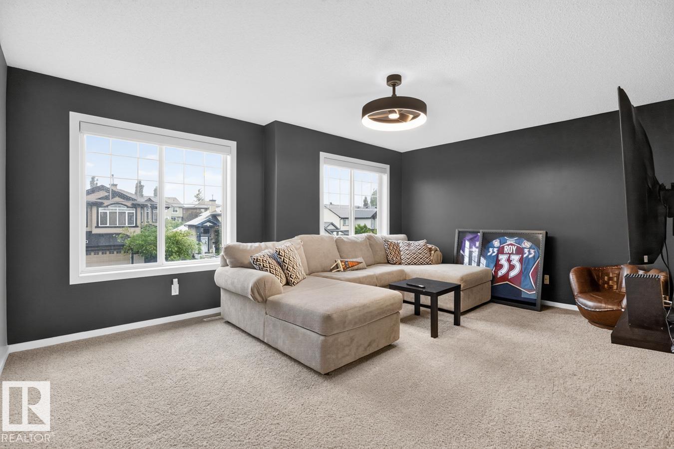 82 CARLYLE CR — photo 21
