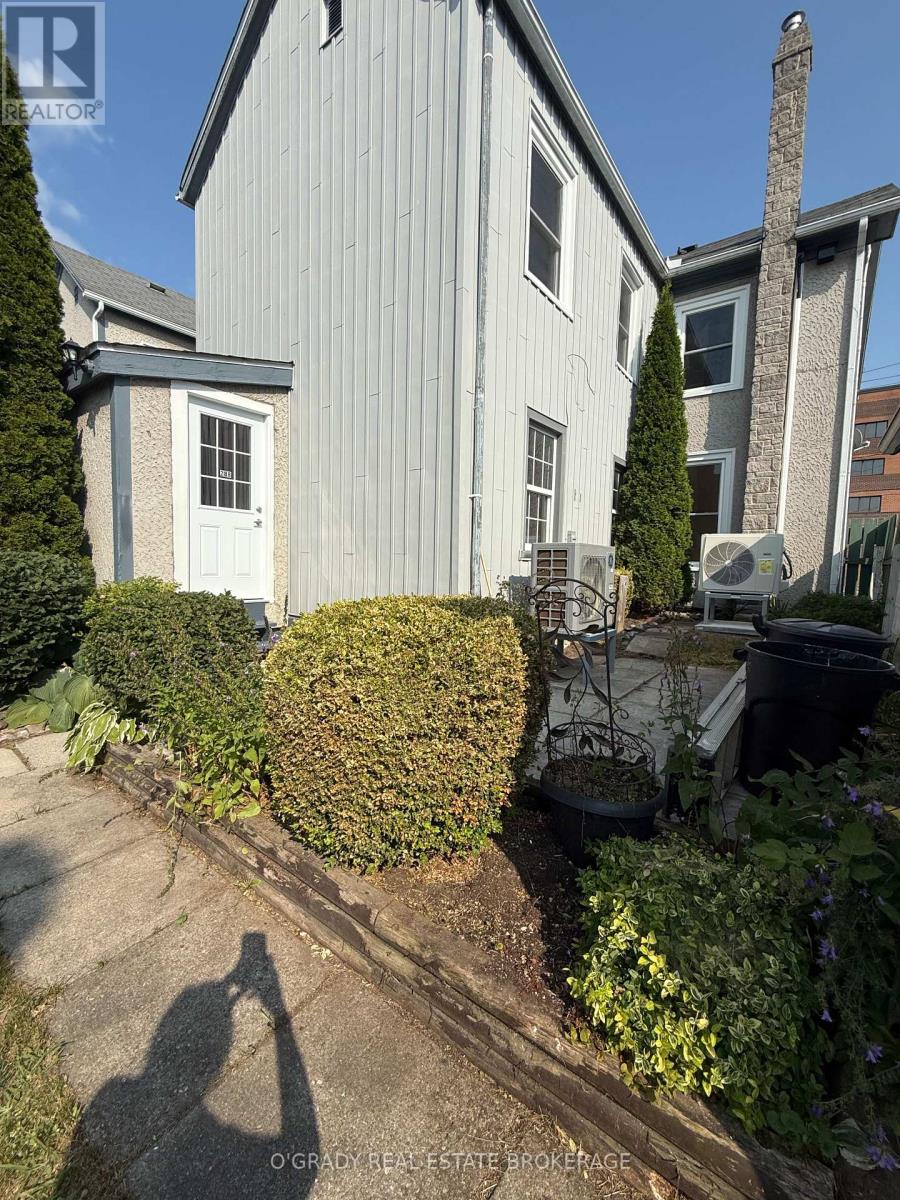 28 JAMES STREET E - 2