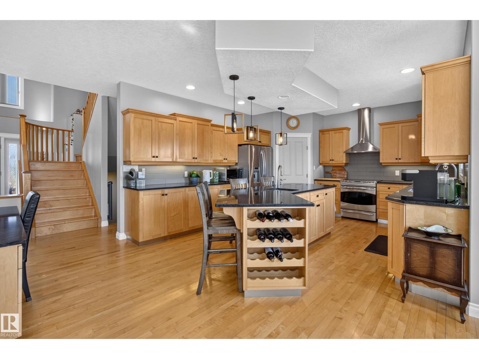 #20 52304 RGE ROAD 233 - 6
