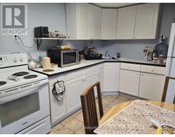 15 Poplar Crescent, Oro Medonte, ON L0L1T0 Photo 7